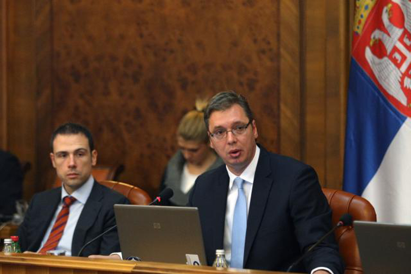 Систем на папиру - нестручност на делу Систем на папиру - нестручност на делу