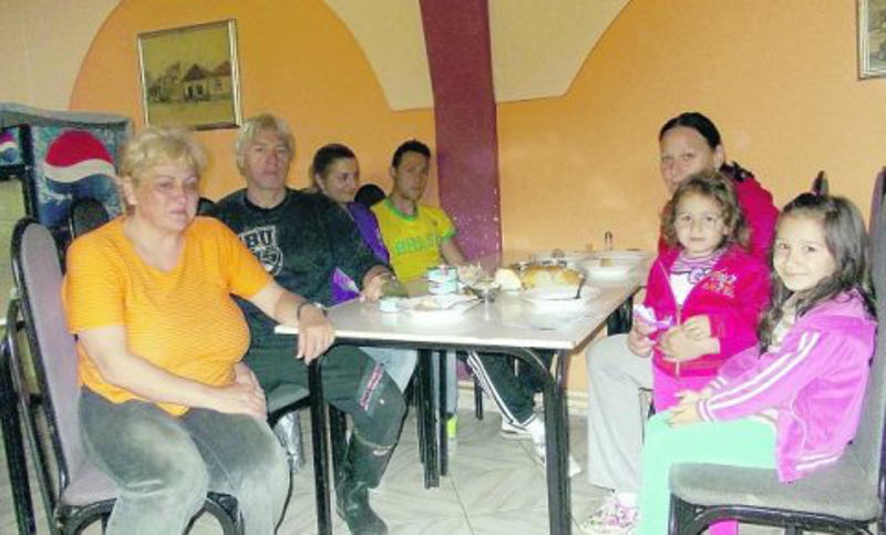 Србија дан после (4): Од имовине само одело Србија дан после (4): Од имовине само одело