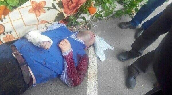 Погледајте како нацисти кијевске ЕУ-наци хунте убијају голоруке цивиле у Мариуопољу (видео 18+) 1