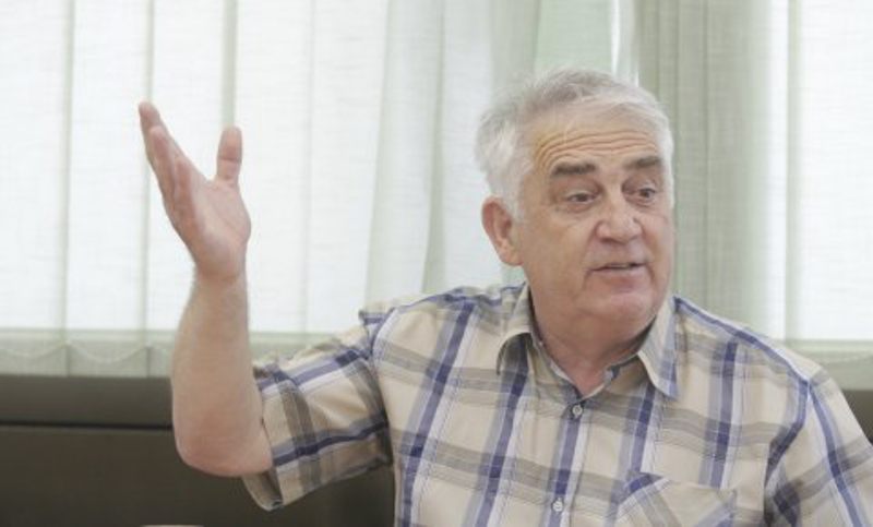 "Тачијеви Срби постали Вучићеви" "Тачијеви Срби постали Вучићеви"