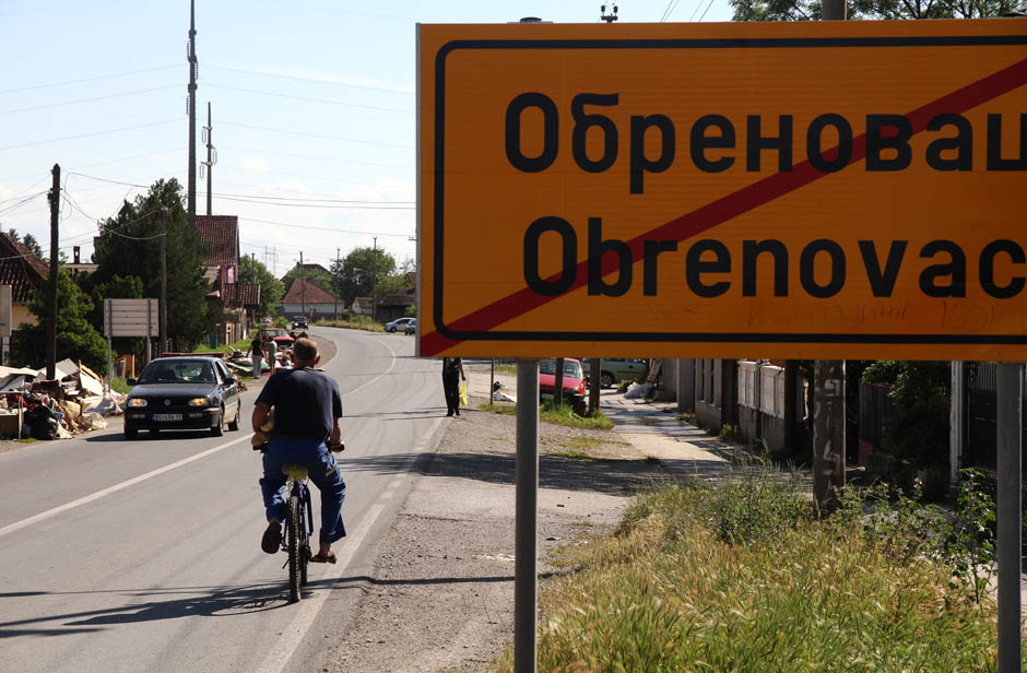 Обреновчани у приправности, спремни џакови и лопате, струја нестајала већ два пута од када је почела да пада киша Обреновчани у приправности, спремни џакови и лопате, струја нестајала већ два пута од када је почела да пада киша