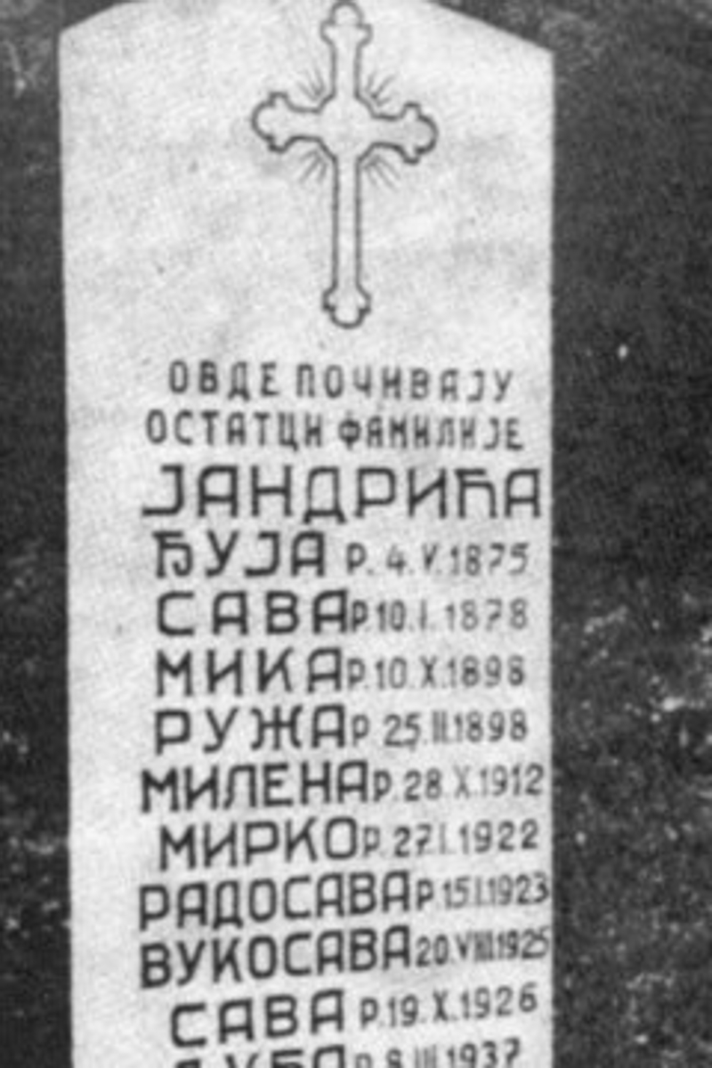 Усташе српску децу носиле на ножевима Усташе српску децу носиле на ножевима