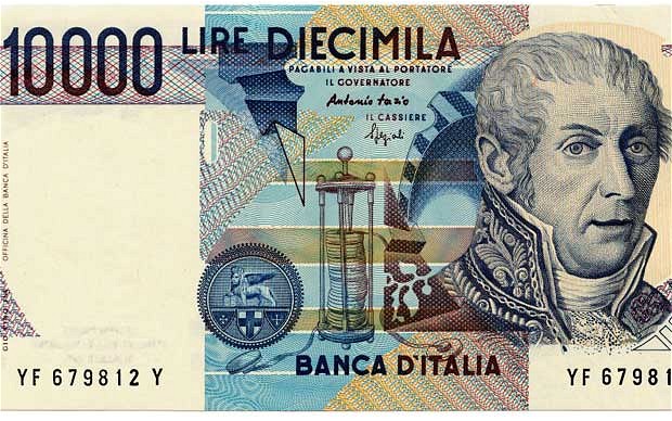 “Италија треба да напусти ЕУ и врати лиру“ “Италија треба да напусти ЕУ и врати лиру“