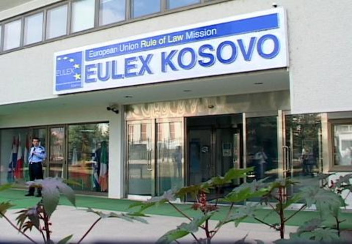 ЕУЛЕКС суспендовао тужитељку која је проговорила о корупцији и везама високих европских званичника са шиптарском нарко мафијом! ЕУЛЕКС суспендовао тужитељку која је проговорила о корупцији и везама високих европских званичника са шиптарском нарко мафијом!