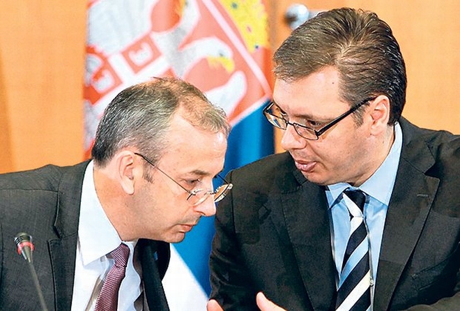 Конвертитско лудило: Аполгети НАТО бомбардовања Србије дали титулу почасног грађанина Панчева! Конвертитско лудило: Аполгети НАТО бомбардовања Србије дали титулу почасног грађанина Панчева!