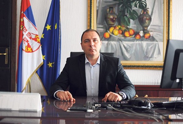 Ко је шпијун, а ко пион Ко је шпијун, а ко пион