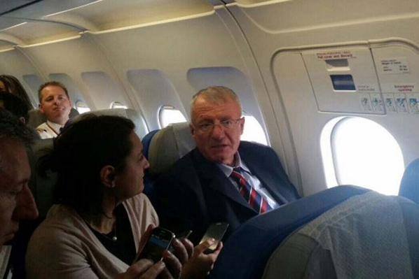 ШЕШЕЉ: Радујем се повратку - прво политика па лечење ШЕШЕЉ: Радујем се повратку - прво политика па лечење