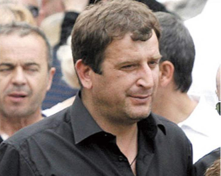 Спасавање редова Чумета Спасавање редова Чумета