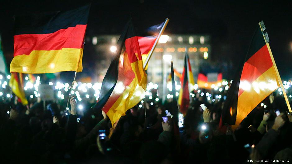MULTIKULTI KAPUT: Масовни протести у Дрездену ''против исламизације и имиграције'' MULTIKULTI KAPUT: Масовни протести у Дрездену ''против исламизације и имиграције''