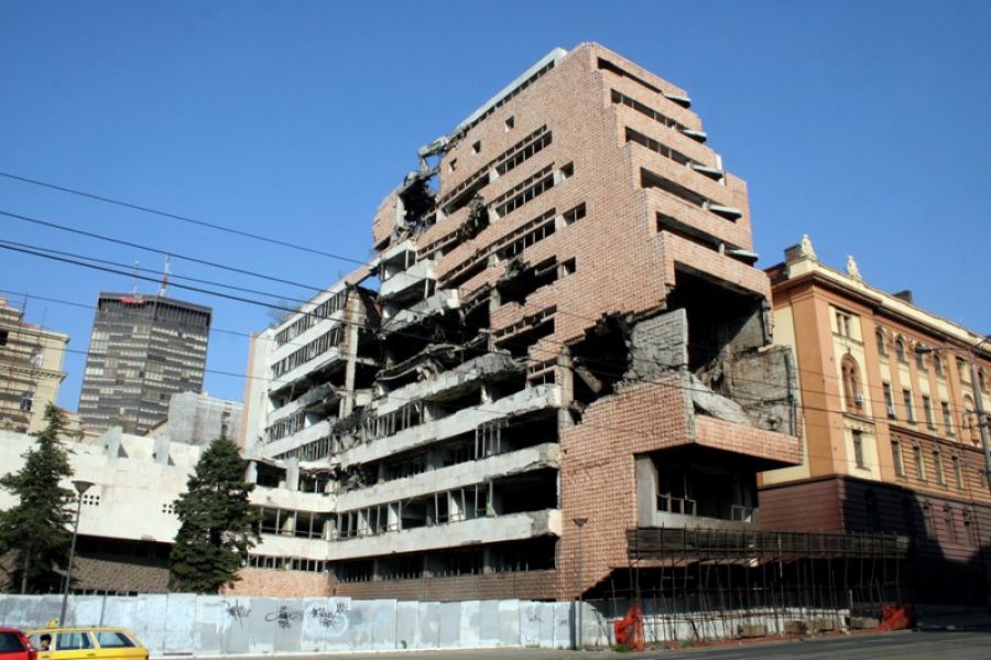 Толерантност, „толерантност“ и савремени секуларни империјализам Толерантност, „толерантност“ и савремени секуларни империјализам