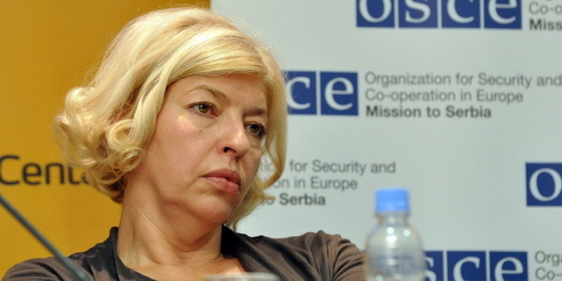 "Вучић не прашта незгодна питања"
