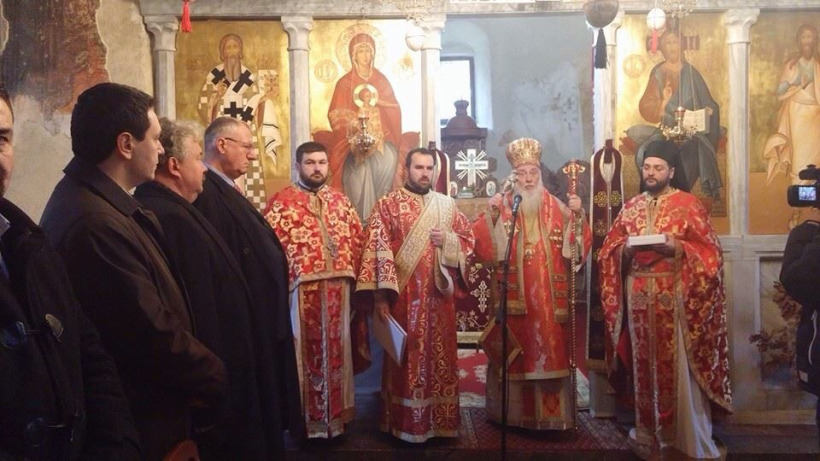 Владици Филарету прети смена због давања одликовања Војиславу Шешељу Владици Филарету прети смена због давања одликовања Војиславу Шешељу