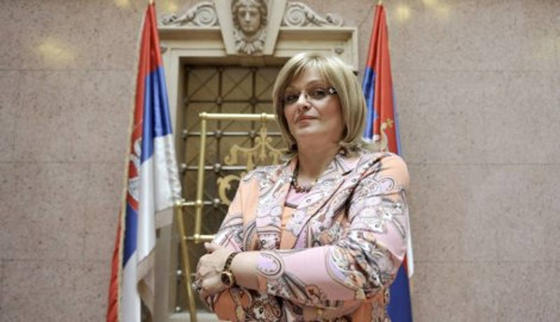 ЗАШТО ЈЕ ПЛАЋАМО 500.000? Гувернерка преспавала "бум" франка и пропаст грађана ЗАШТО ЈЕ ПЛАЋАМО 500.000? Гувернерка преспавала "бум" франка и пропаст грађана