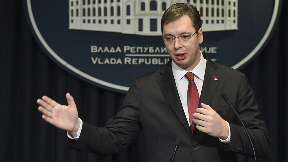 Александар Вучић лупа као празан млин: Поносан на то што је Србија добила признање од ММФ за тешке мере и напоран рад?! Александар Вучић лупа као празан млин: Поносан на то што је Србија добила признање од ММФ за тешке мере и напоран рад?!