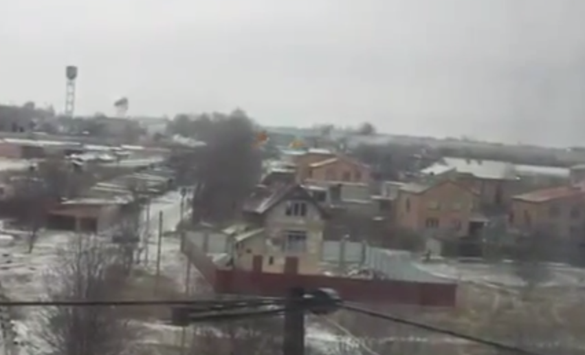 Ракетирана база украјинске хунте на аеродрому у Краматорску (видео) Ракетирана база украјинске хунте на аеродрому у Краматорску (видео)