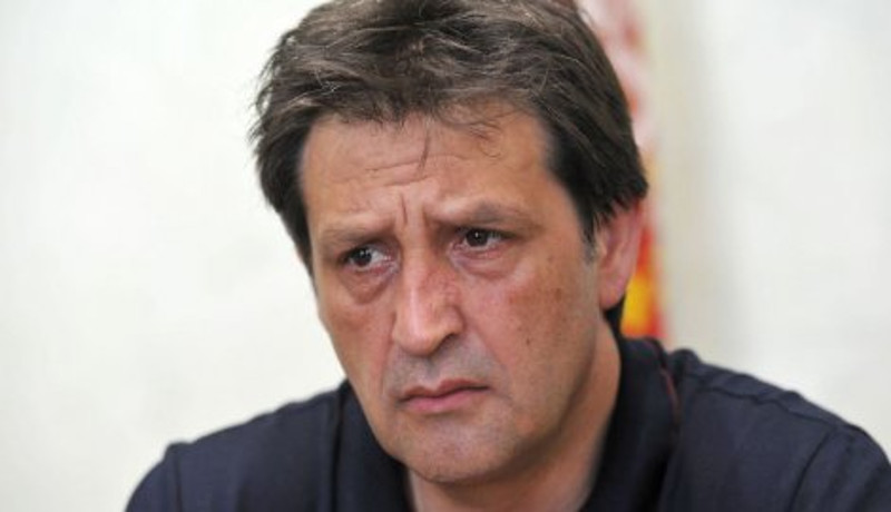 Гашић и син држе три телевизије: И моја деца морају од нечега да живе Гашић и син држе три телевизије: И моја деца морају од нечега да живе