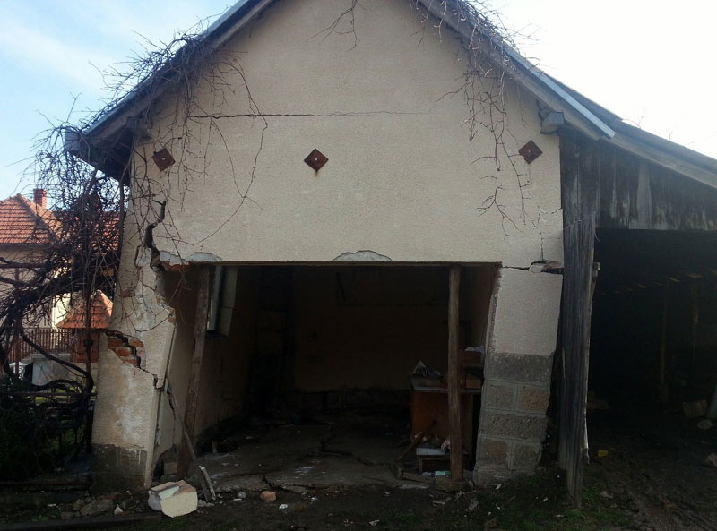 У околини Љига клизишта померају 17 села У околини Љига клизишта померају 17 села