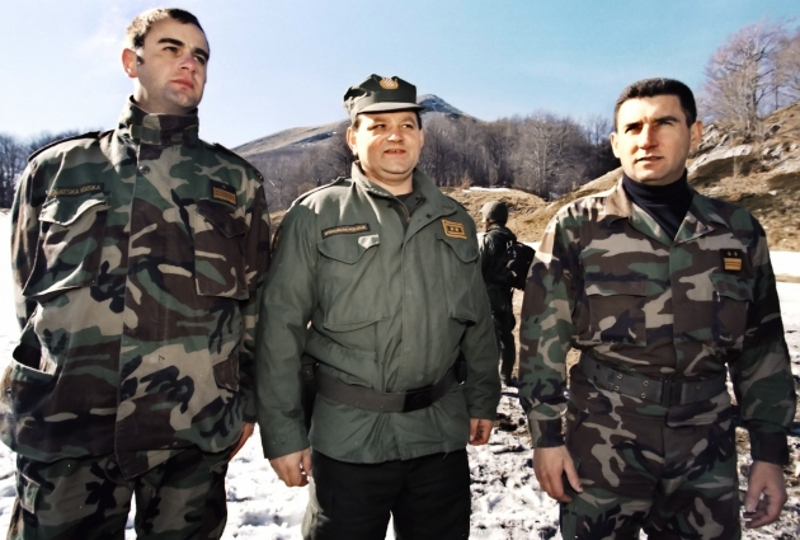 Колинда Грабар Китаровић уводи Готовину и Маркача у Веће за домовинску безбедност Колинда Грабар Китаровић уводи Готовину и Маркача у Веће за домовинску безбедност