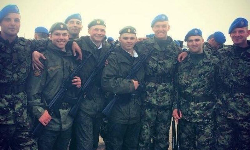 Руски војници дочекали српске: Добро нам дошли, браћо Руски војници дочекали српске: Добро нам дошли, браћо