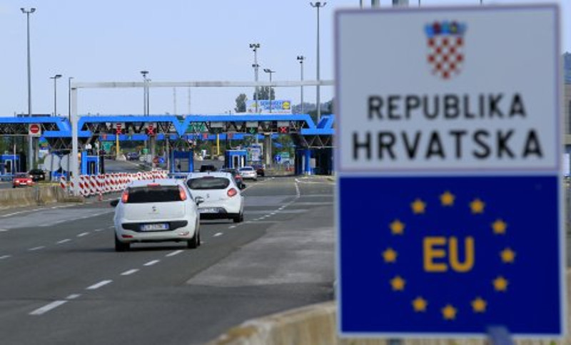 Штрбац: Положај Срба у Хрватској све лошији Штрбац: Положај Срба у Хрватској све лошији