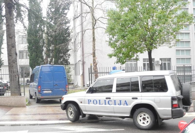 ТРАГЕДИЈА: Убио се отац недавно убијеног црногорског посланика Саше Марковића ТРАГЕДИЈА: Убио се отац недавно убијеног црногорског посланика Саше Марковића