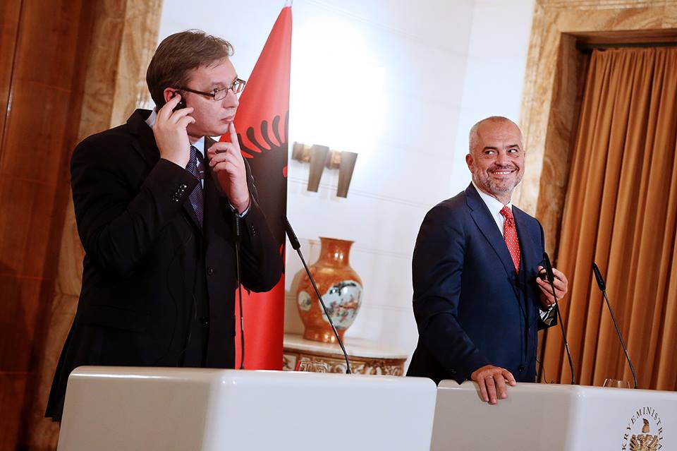 За месец дана у Нишу заједничка седница српске и албанске владе уз присуство представника шиптара са Косова За месец дана у Нишу заједничка седница српске и албанске владе уз присуство представника шиптара са Косова