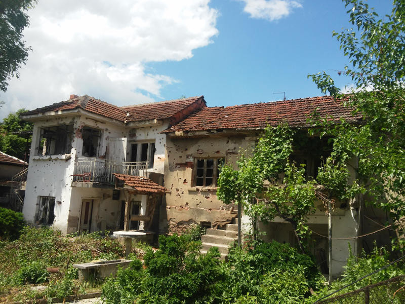 Македонија – затишје пред буру Македонија – затишје пред буру