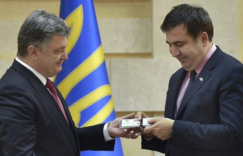ГЕНЕРАЛ ГИОРГАДЗЕ: Сакашвили је човек кокаина, таблета, оргија и амерички агент ГЕНЕРАЛ ГИОРГАДЗЕ: Сакашвили је човек кокаина, таблета, оргија и амерички агент