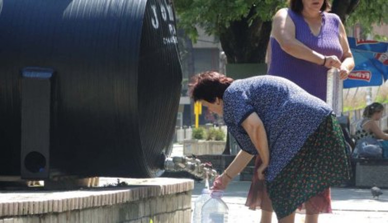 Ужицe: Изворишта пресушила, воду користити само за најосновније потребе Ужицe: Изворишта пресушила, воду користити само за најосновније потребе
