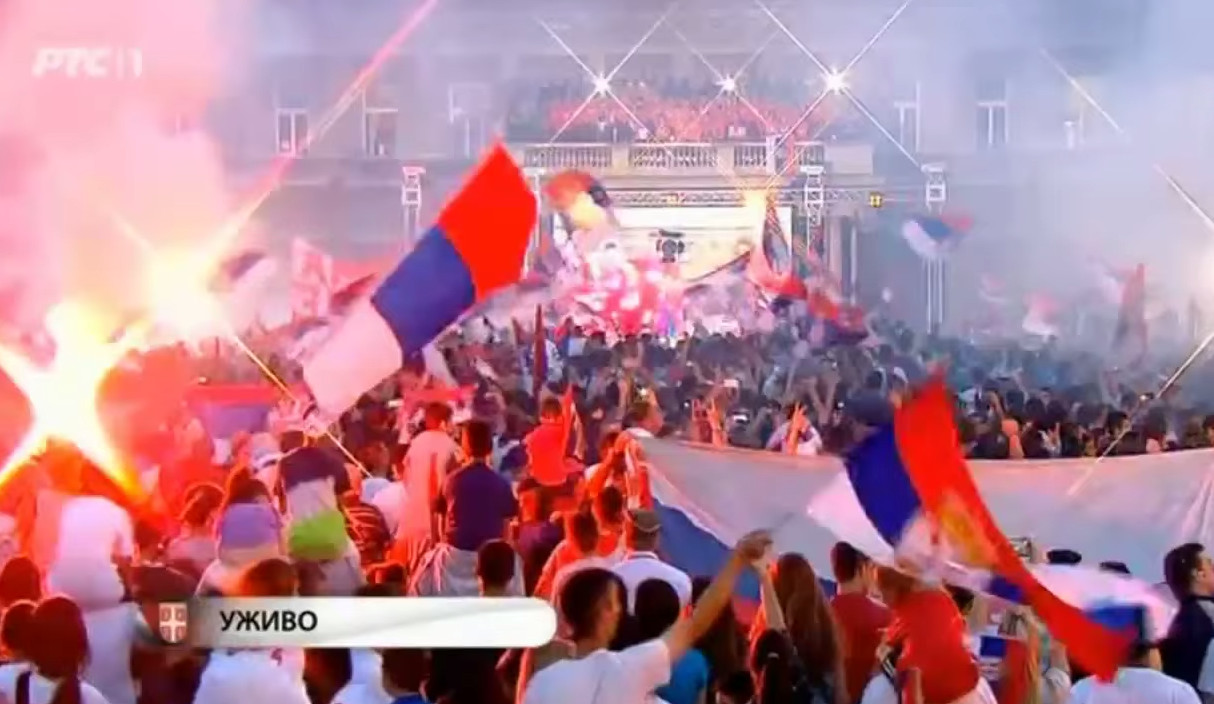 ГЛЕДАЈТЕ И СЛУШАЈТЕ БАНДО ВЕЛЕИЗДАЈНИЧКА! Ој Косово, Косово, земљо моја вољена! (видео) ГЛЕДАЈТЕ И СЛУШАЈТЕ БАНДО ВЕЛЕИЗДАЈНИЧКА! Ој Косово, Косово, земљо моја вољена! (видео)