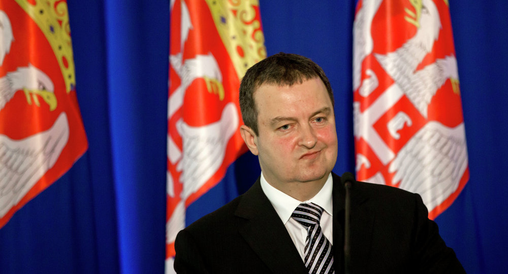 Дачић: Нисам ја за музеј историје. Ниси, ниси. Ти си материјал за прдекану! Дачић: Нисам ја за музеј историје. Ниси, ниси. Ти си материјал за прдекану!