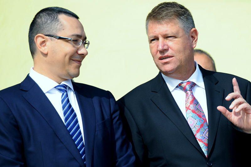 БУКУРЕШТ: Јоханис јавно позвао Понту да поднесе оставку БУКУРЕШТ: Јоханис јавно позвао Понту да поднесе оставку