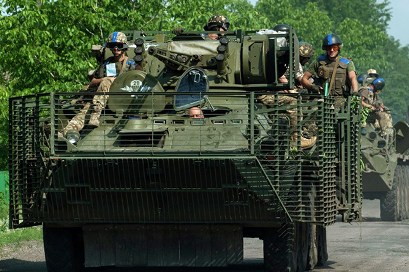 Украјинска наци хунта се спрема за велику офанзиву на Доњецк Украјинска наци хунта се спрема за велику офанзиву на Доњецк