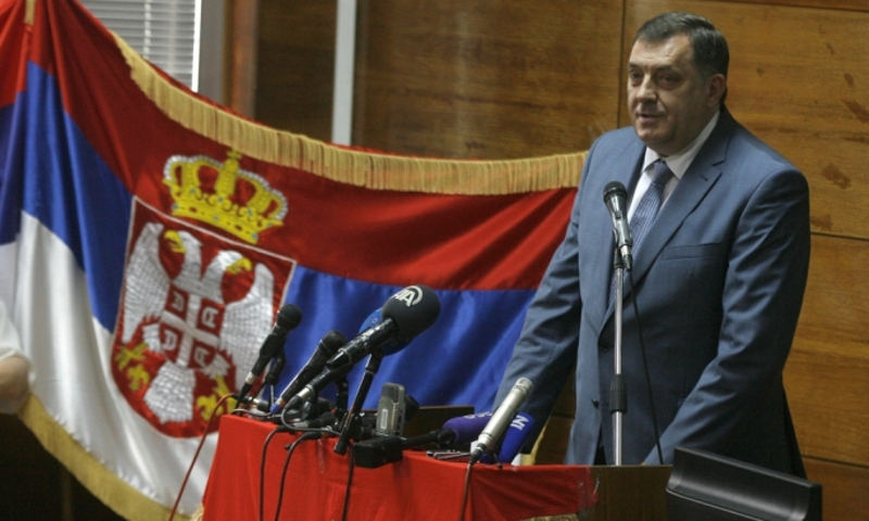 Додик: Референдум је уставно право РС и неотуђиво право Срба Додик: Референдум је уставно право РС и неотуђиво право Срба