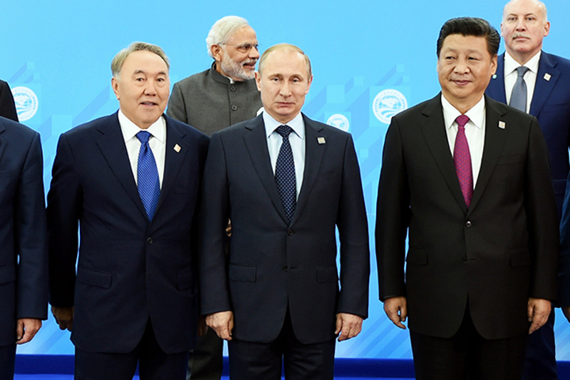THE NEW YORK TIMES: Ништа од покушаја Запада да дипломатски изолује Путина THE NEW YORK TIMES: Ништа од покушаја Запада да дипломатски изолује Путина