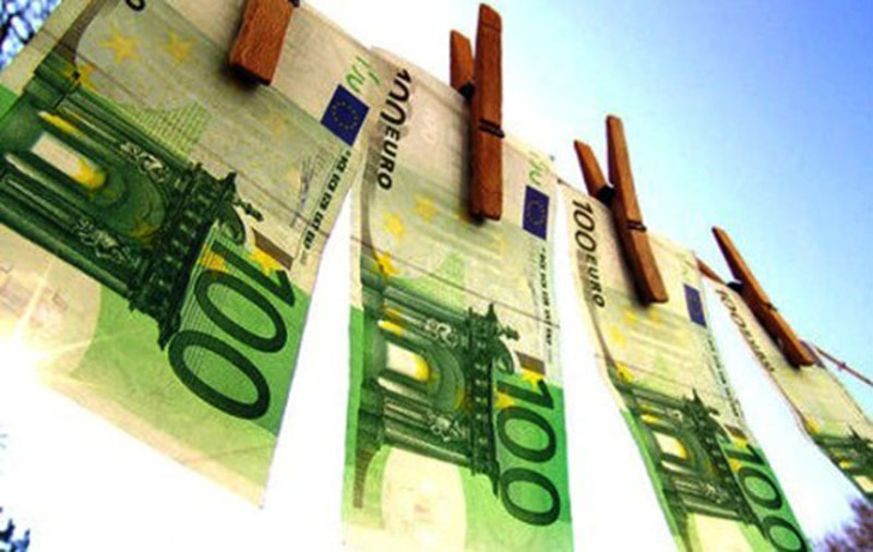 Србија првак света и по нелегалном изношењу новца из земље Србија првак света и по нелегалном изношењу новца из земље