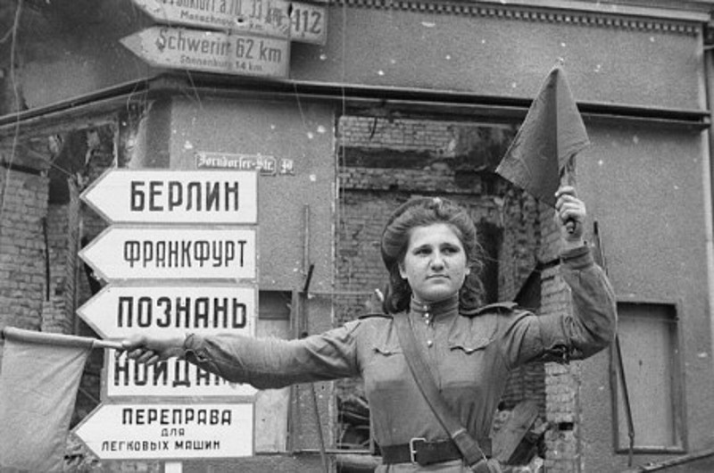 БРИТАНСКИ ЕКСПЕРТИ: Русија и NATO се спремају за међусобни сукоб БРИТАНСКИ ЕКСПЕРТИ: Русија и NATO се спремају за међусобни сукоб