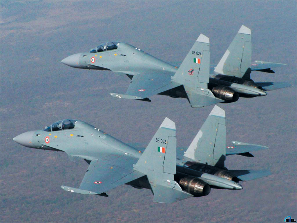 ВЕЖБА: Индијски пилоти у руским сухојима "СУ-30МКИ" одвалили од живота Британце у "тајфунима" ВЕЖБА: Индијски пилоти у руским сухојима "СУ-30МКИ" одвалили од живота Британце у "тајфунима"
