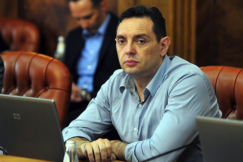 ВУЛИН: Градимо нова прихватилишта за мигранте - прво у Суботици и Београду ВУЛИН: Градимо нова прихватилишта за мигранте - прво у Суботици и Београду