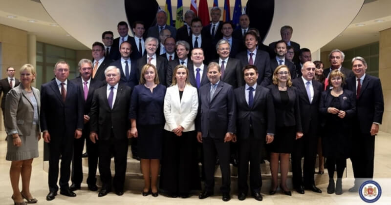 ДОБРО СТЕ ПРОЧИТАЛИ: Министри ЕУ осудили насиље Руске војске над терористима Исламске државе! ДОБРО СТЕ ПРОЧИТАЛИ: Министри ЕУ осудили насиље Руске војске над терористима Исламске државе!