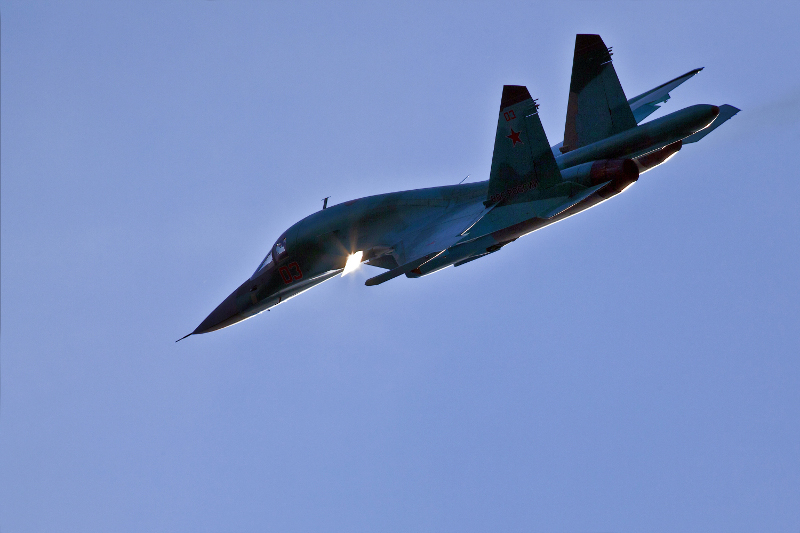 Погледајте најновији руски бомбардер СУ-34 на борбеном задатку у Сирији (видео) Погледајте најновији руски бомбардер СУ-34 на борбеном задатку у Сирији (видео)