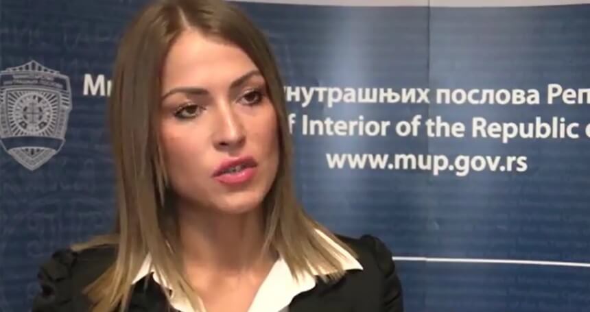 Напредни бот без дана радног искуства води Управу криминалистичке полиције (видео) Напредни бот без дана радног искуства води Управу криминалистичке полиције (видео)