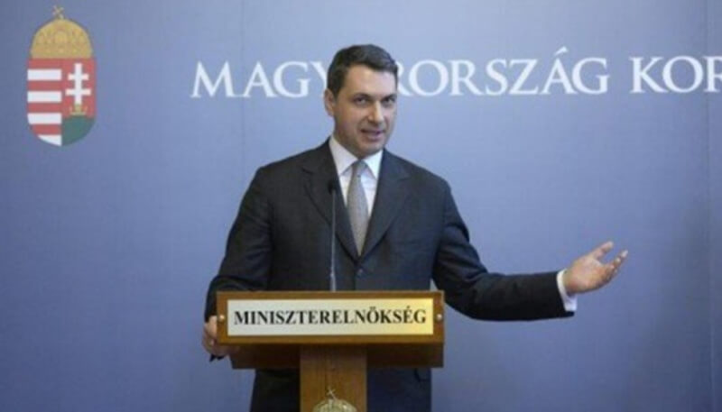 Јанош Лазар: Мађарска верује да тероризам и илегална миграција иду „руку под руку“ Јанош Лазар: Мађарска верује да тероризам и илегална миграција иду „руку под руку“