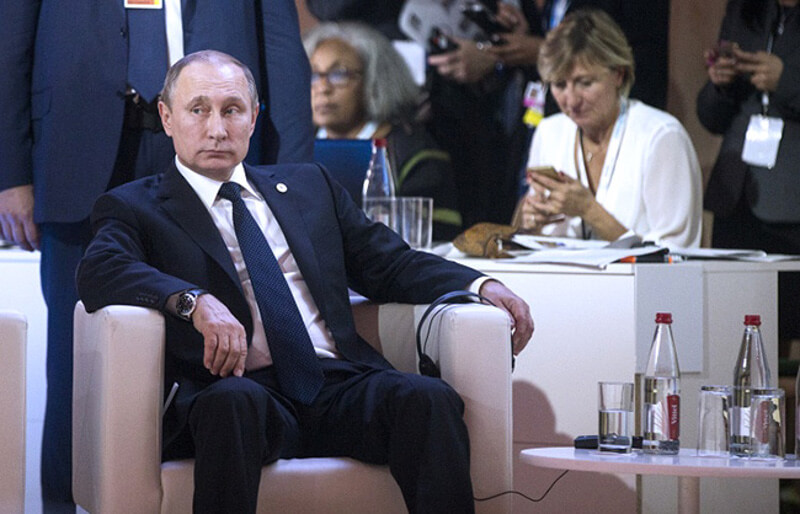 ПУТИН: Турска оборила Су-24 да би заштитила своју трговину нафтом са Исламском државом ПУТИН: Турска оборила Су-24 да би заштитила своју трговину нафтом са Исламском државом