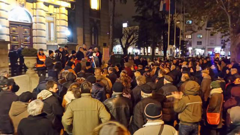 ПРОТЕСТИ У НИШУ: Терор судских извршитеља над осиромашеним народом тек следи
