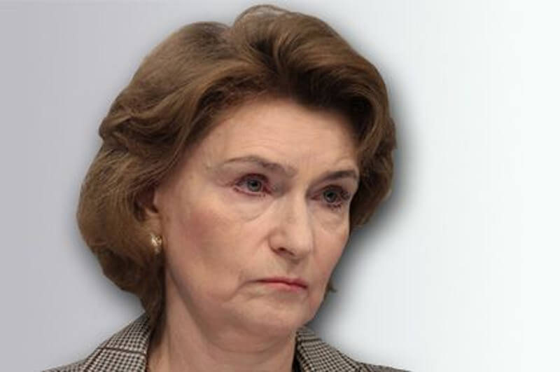 Нарочницка: Не треба веровати западним обећањима Нарочницка: Не треба веровати западним обећањима