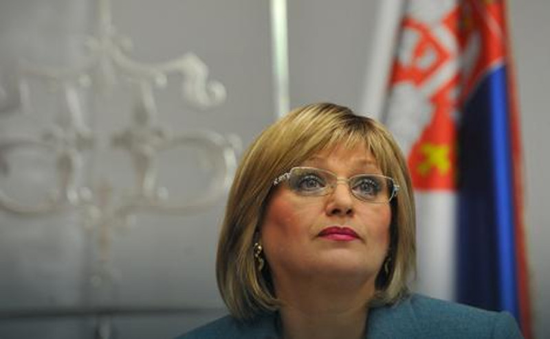 Тебе Јоргованка баш заболе п***а што пад динара од 3% повећава дуг Србије за пола милијарде евра! Тебе Јоргованка баш заболе п***а што пад динара од 3% повећава дуг Србије за пола милијарде евра!