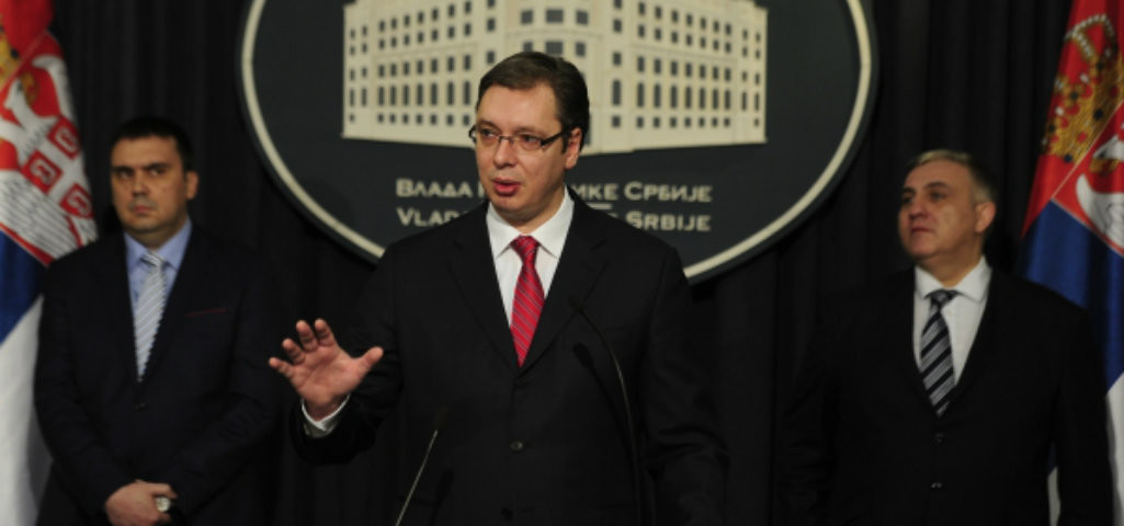 Вучић: Отмица српских дипломата у Либији има везе са трговином оружјем Вучић: Отмица српских дипломата у Либији има везе са трговином оружјем