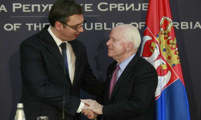 После гостовања у Либији, Сирији и Украјини црна птица злосутница стигла и у Србију да подржи велеиздајника Вучића! (фото) После гостовања у Либији, Сирији и Украјини црна птица злосутница стигла и у Србију да подржи велеиздајника Вучића! (фото)