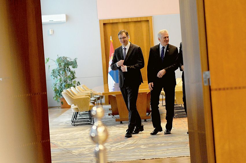 Истина о настанку Напредњака: Француски шпијуни, париски луксузни хотели и покоји милион евра POLITIKA Zajednicka sednica vlade Srbije i Republike Srpske, na fotografiji Aleksandar Vucic, Tomislav Nikolic, foto Zorana Jevtic